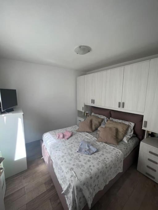 La Casa Del Sole Villa อิมเปรีอา ภายนอก รูปภาพ